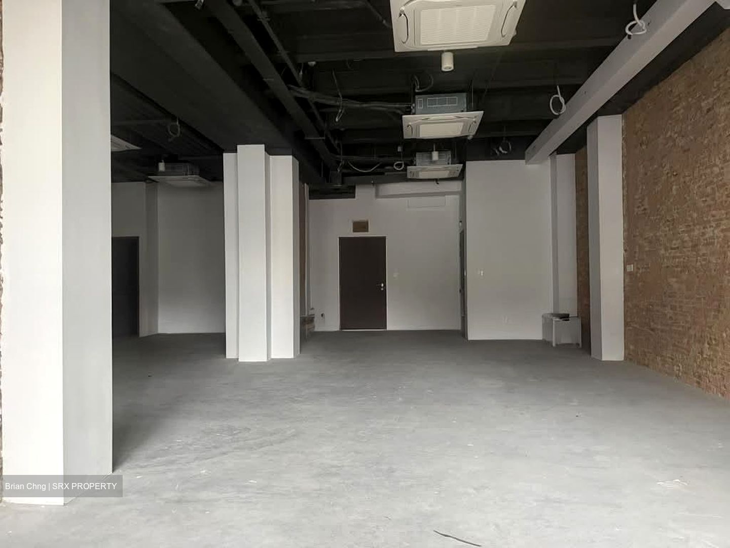 Serangoon Road (D8), Shop House #581877811